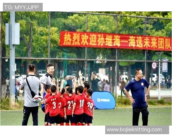 中国足球球星最新排名揭晓 强势崛起的顶级球员和未来之星分析 中国足球球星最新排名揭晓 强势崛起的顶级球员和未来之星分析